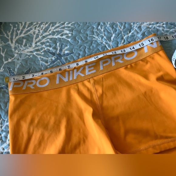 Nike Pants - Nike Pro Dri-fit woman size XL athletic shorts
